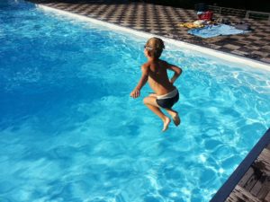 securise piscine enfant garde corps
