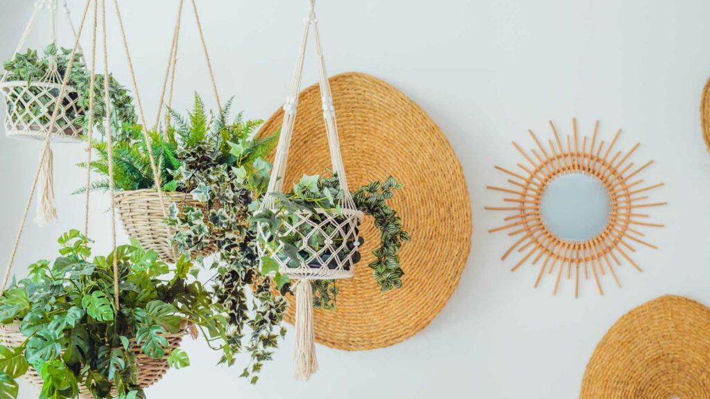 Un miroir dans une décoration scandinave