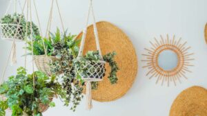 Un miroir dans une décoration scandinave